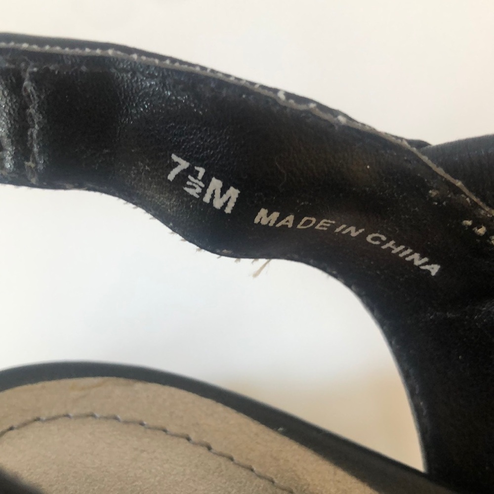 Kenneth Cole Reaction Slingbacks - Picture 5 of 5
